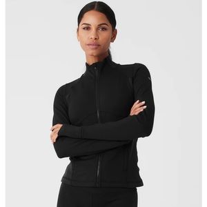 COPY - Like new Alo airbrush formation jacket in black size large